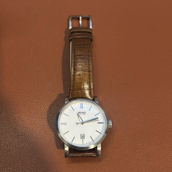 Men's Hugo Boss Quartz Watch - Picture 6 of 10